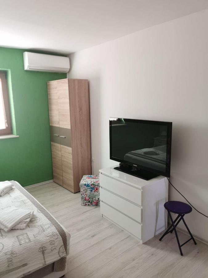 Guarda Alla Vita Njivice Bagian luar foto